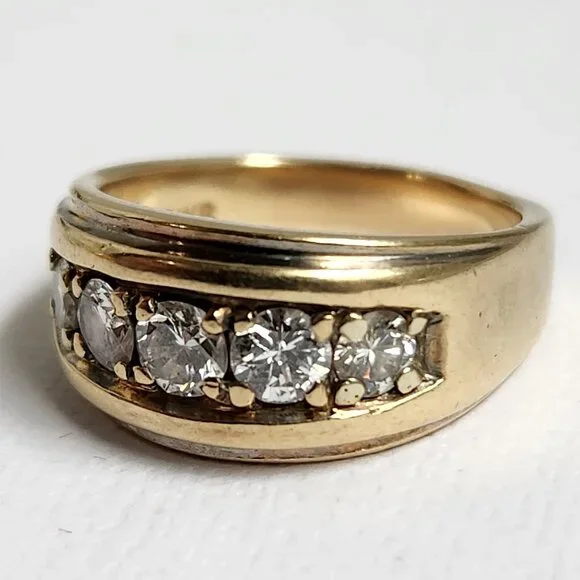 [SOLD] Vid Clip 9.38g 14k SOLID Gold Diamond Channel Set Ring Signed Sz 8 - Picture 7 of 13